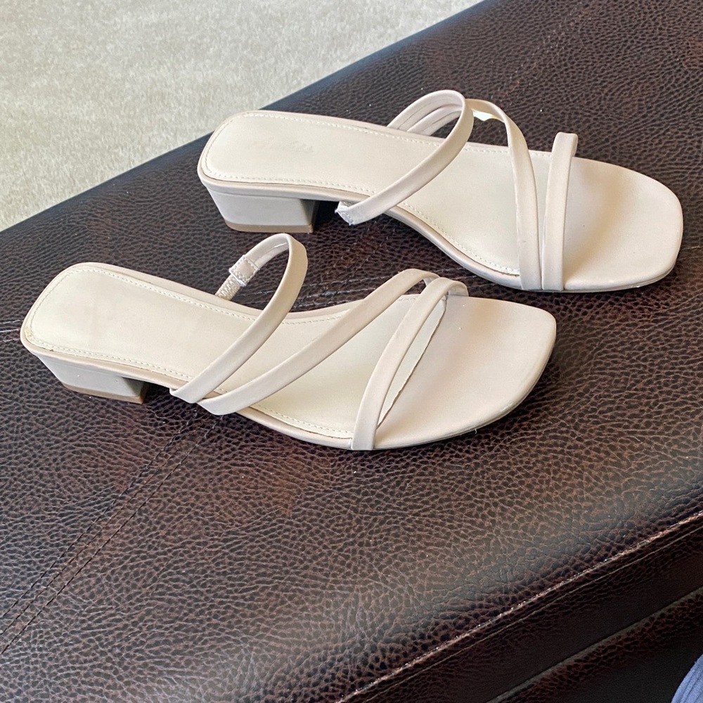 Ladies Ankis Tan Strappy Sandals - Picture 3 of 8